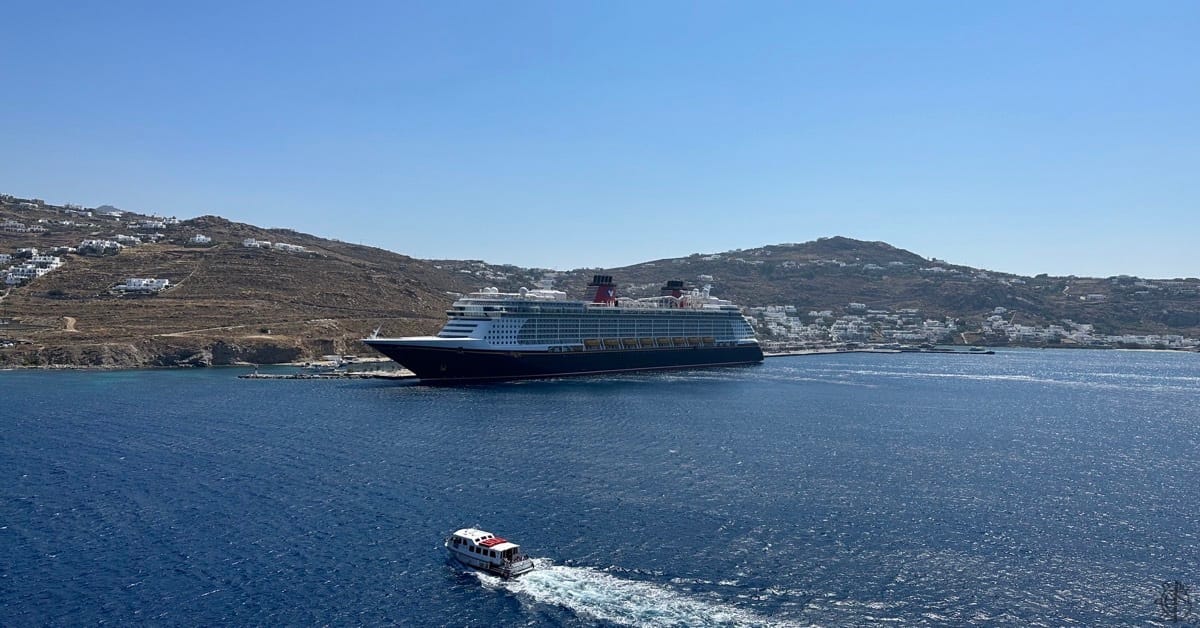 Greece weighs cruise ship limits amid rising demand